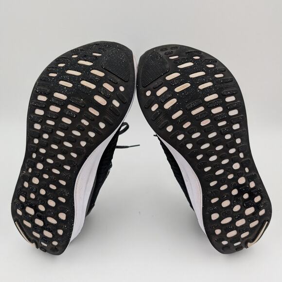 Nike InfinityRN 4 Women's Running Shoes DR2670-003 Black/White Size US9.5 EU41 - Picture 8 of 13